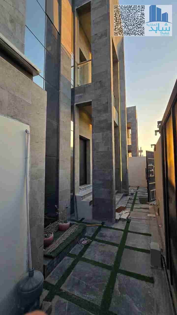 2 1000294300. jpg