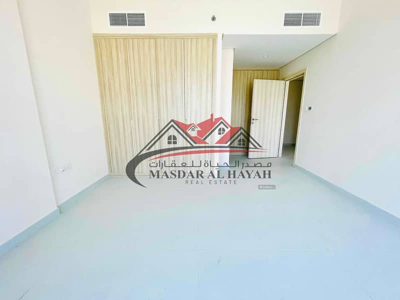 15 8cca2dfb-9e01-4d2e-9fb2-fc2054fbe167. jpg