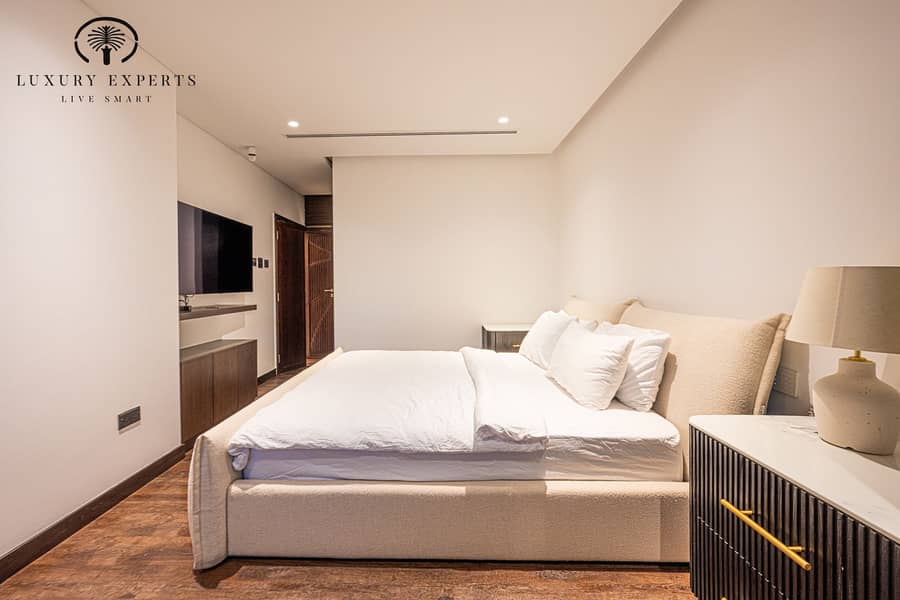 22 5BR Rotunda Villa 21. jpg