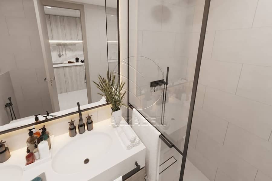 9 Bathroom. jpg