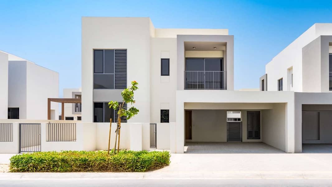 Contemporary Corner Villa in Dubai Hills Estate