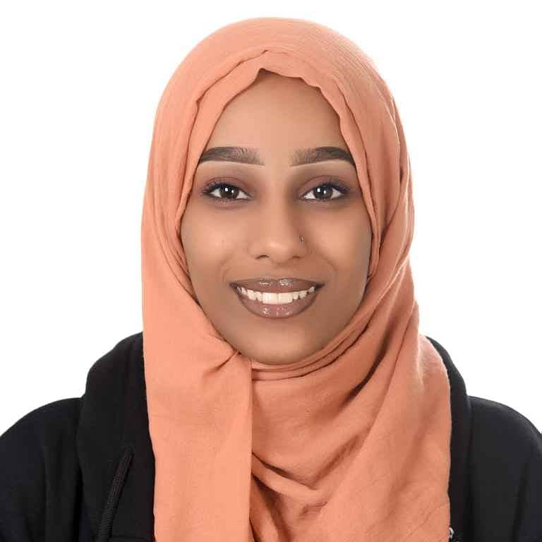 Esraa Alser