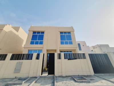 4 Bedroom Villa for Rent in Hoshi, Sharjah - 20250427_164541. jpg