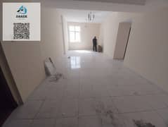 شقة للإيجار السنوي في النخيل 2 – غرفتين و2 حمام بسعر مناسب ومساحة مريحة فرصة ممتازة للسكن في موقع مركزي وقريب من كافة الخدمات  إذا كنت تبحث عن سكن ها