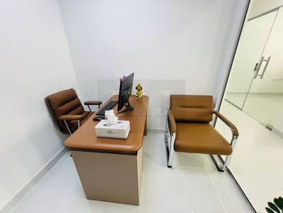 مکتب  للايجار في ديرة، دبي - 1bfd08f9-0c86-4915-8c68-8a8223a6300a. jpg