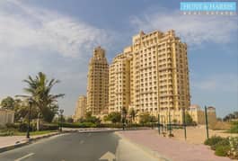1 bedroom for sale in Al Hamra Village - Sea View