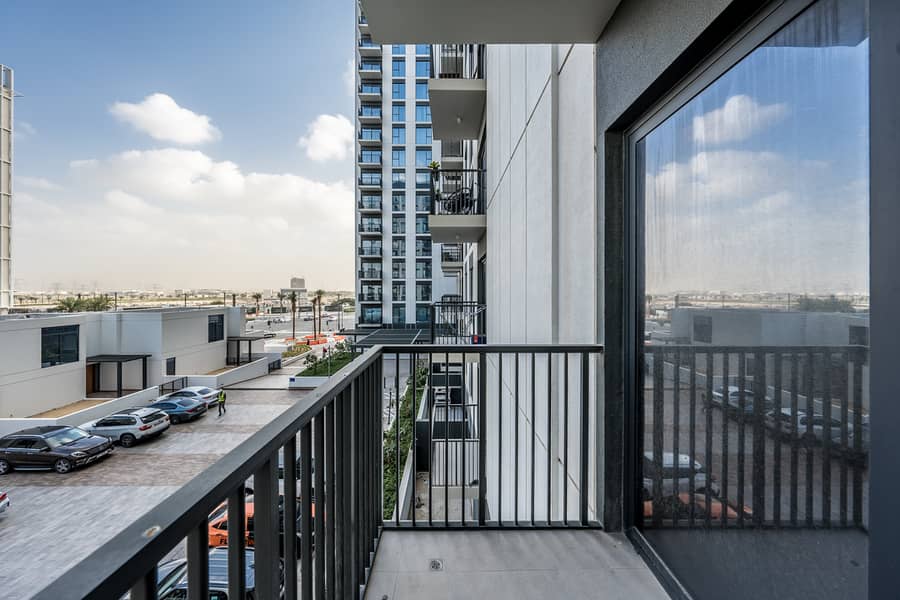 Serious Seller | On The Park | Vacant Now Serious Seller | On The Park | Vacant Now