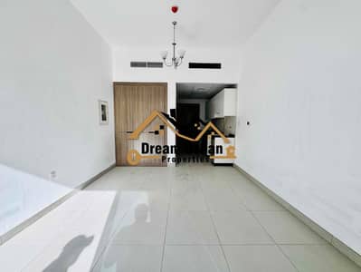 Studio for Rent in International City, Dubai - IMG_2099. jpg