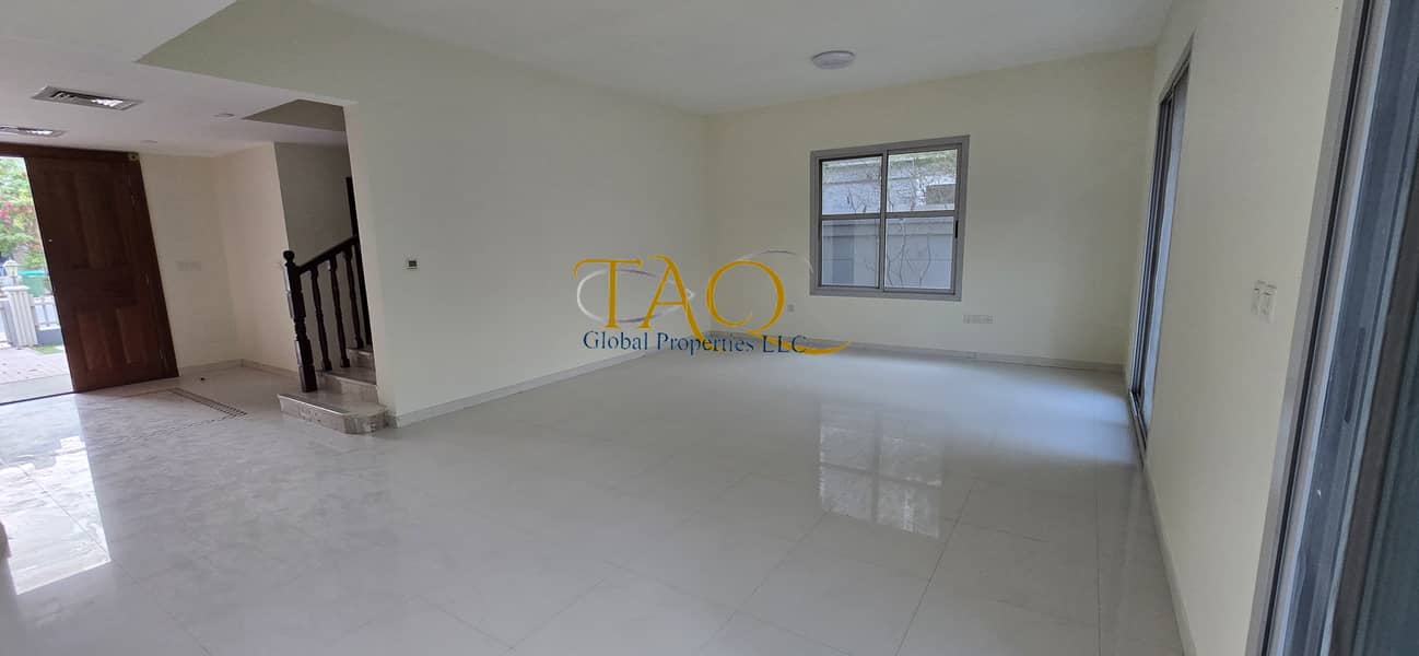 4 0ed3be09-46c9-4bc4-b002-060fd0d6edef. jpg