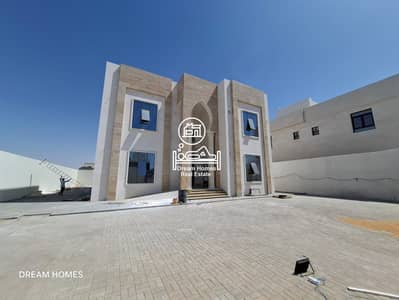 6 Bedroom Villa for Rent in Madinat Al Riyadh, Abu Dhabi - 1. jpg