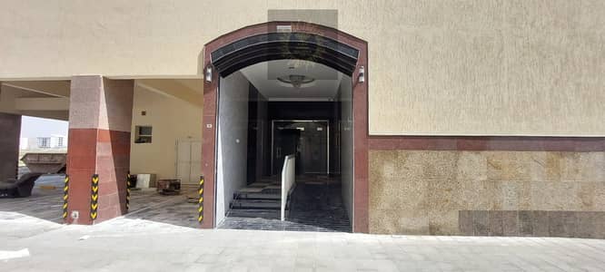11 Bedroom Building for Sale in Al Jurf, Ajman - WhatsApp Image 2025-04-05 at 5.51. 49 PM (1). jpeg