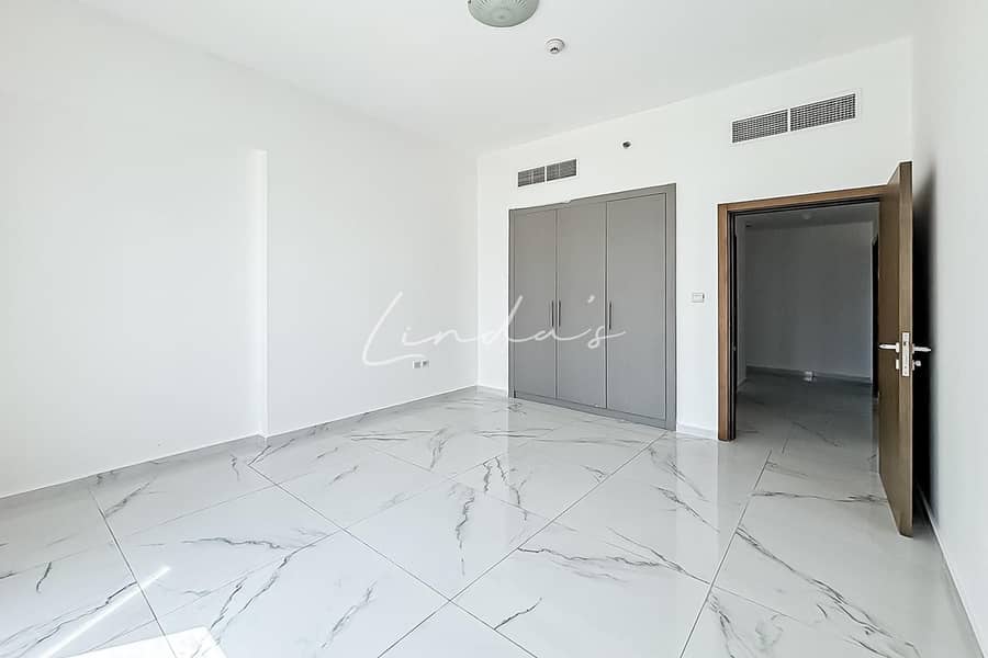 2 Bed + Maid |Low Floor |Pool View |Next to Metro 2 Bed + Maid |Low Floor |Pool View |Next to Metro