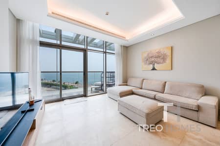 2 Bedroom Flat for Sale in Palm Jumeirah, Dubai - Full Sea View | Upgraded | Luxury Home