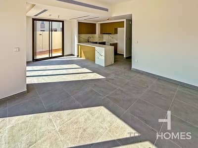 4 Bedroom Villa for Rent in Dubailand, Dubai - Brand New | Prime Location | Available Now