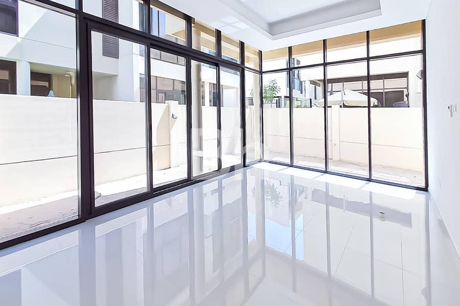 位于达马克山庄,公园别墅,托潘加别墅区 3 卧室的别墅 240000 AED - 11815173 位于达马克山庄,公园别墅,托潘加别墅区 3 卧室的别墅 240000 AED - 11815173