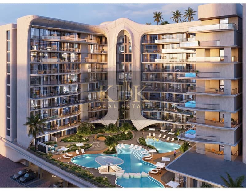 Beverly Grande 2. jpg Beverly Grande 2. jpg