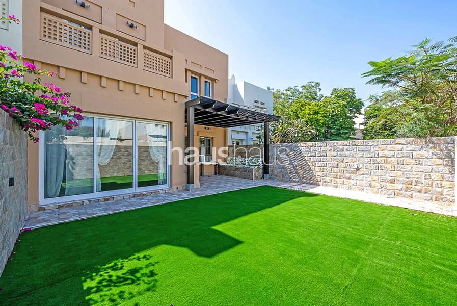 位于湖畔社区,祖拉尔社区,祖拉尔3区 3 卧室的别墅 6990000 AED - 11731002 位于湖畔社区,祖拉尔社区,祖拉尔3区 3 卧室的别墅 6990000 AED - 11731002