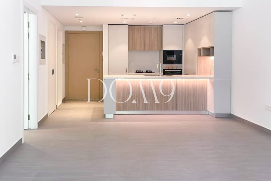 Top deal | Massive Terrace | Vacant | High Quality Top deal | Massive Terrace | Vacant | High Quality