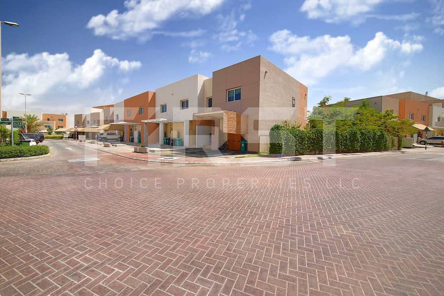 External Photo of Contemporary Village Al Reef Villas Al Reef Abu Dhabi UAE (58). jpg External Photo of Contemporary Village Al Reef Villas Al Reef Abu Dhabi UAE (58). jpg