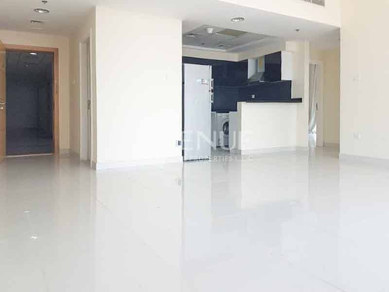 High Floor | Ready to Move-in | Spacious