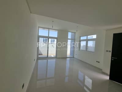 3 Bedroom Townhouse for Sale in DAMAC Hills 2 (Akoya by DAMAC), Dubai - WhatsApp Image 2025-06-02 at 11.19. 37 AM. jpeg