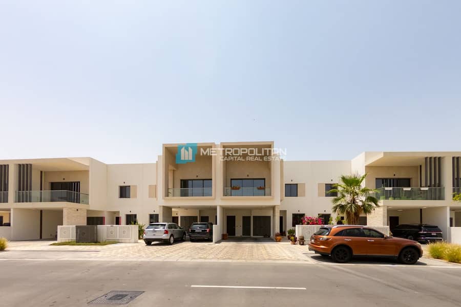 位于雅斯岛,亚斯-阿克雷斯,红杉树公寓 3 卧室的联排别墅 4800000 AED - 11821347 位于雅斯岛,亚斯-阿克雷斯,红杉树公寓 3 卧室的联排别墅 4800000 AED - 11821347