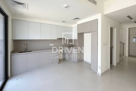 3 Bedroom Villa for Rent in Dubai South, Dubai - Expansive Villa with Modern Finishes | Vacant
