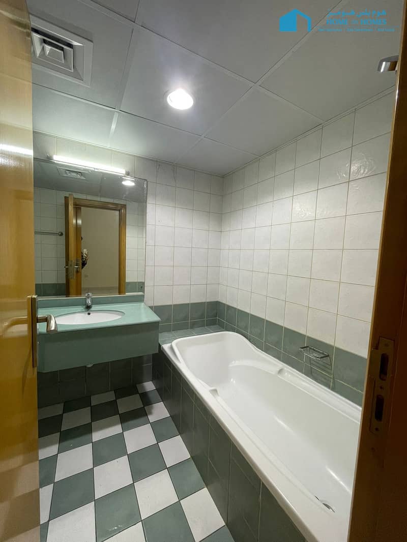 14 Washroom (A). jpeg