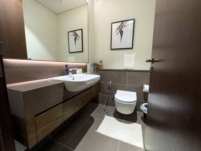 27 Marina gate 3107-31. jpg