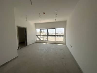 مبنی تجاري  للايجار في اليحر، العین - e17e2bd5-6002-4ae8-9a5e-de3191ef86cc. jpg