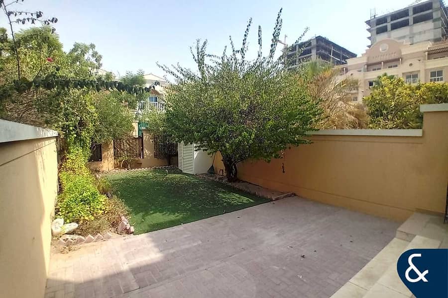 Available Early Sept | Garden | Converted Available Early Sept | Garden | Converted