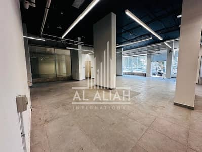 محل تجاري  للايجار في شارع الكورنيش، أبوظبي - WhatsApp Image 2025-05-30 at 17.16. 31_54651d6f. jpg