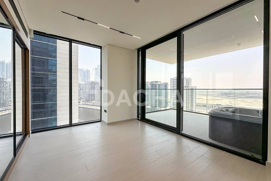 Canal view | Vacant | High floor Canal view | Vacant | High floor