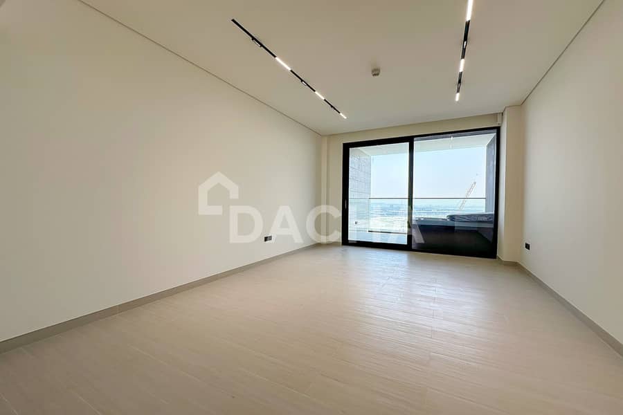 Canal view | Vacant | High floor Canal view | Vacant | High floor