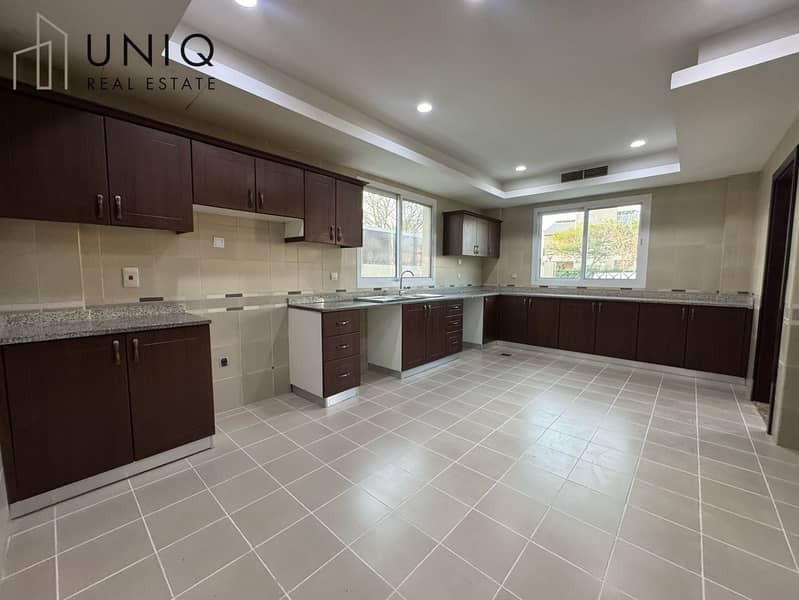 6 Kitchen 3. jpeg