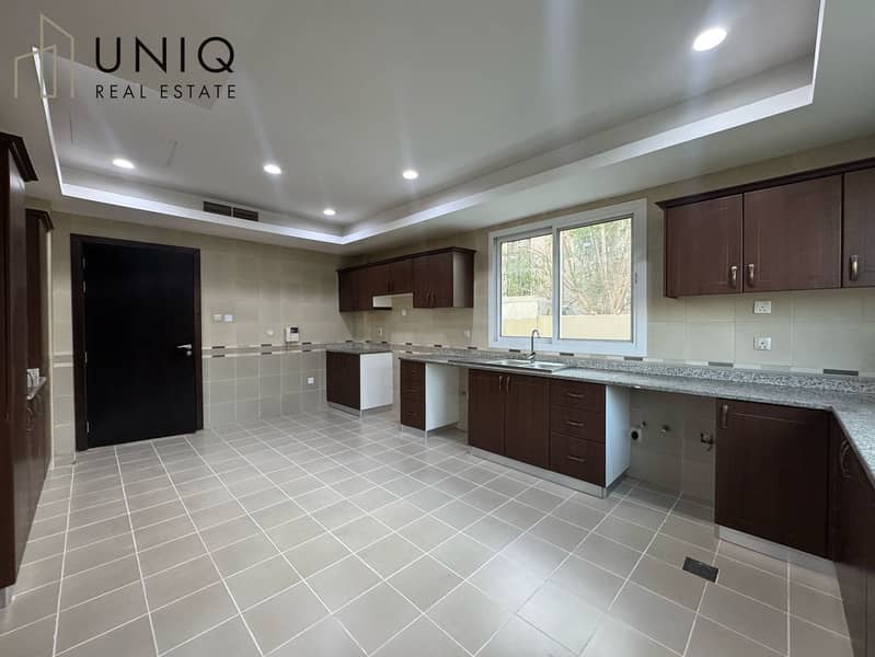 7 Kitchen 2. jpeg