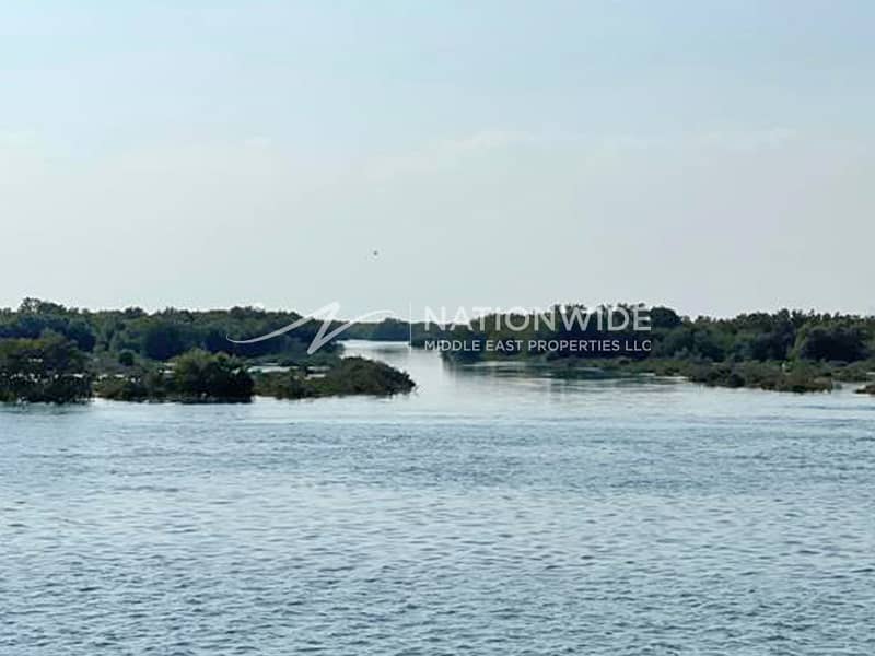 Spacious 2BR | Comfortable Living | Road View Spacious 2BR | Comfortable Living | Road View