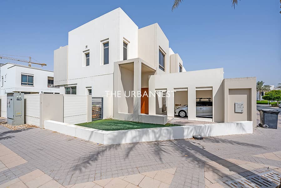 Таунхаус в Таун Сквер,Хаят Таунхаусы, 4 cпальни, 170000 AED - 11824458 Таунхаус в Таун Сквер,Хаят Таунхаусы, 4 cпальни, 170000 AED - 11824458