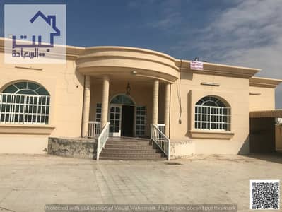 فیلا 4 غرف نوم للايجار في الجرف، عجمان - IMG-20250601-WA0218. jpg