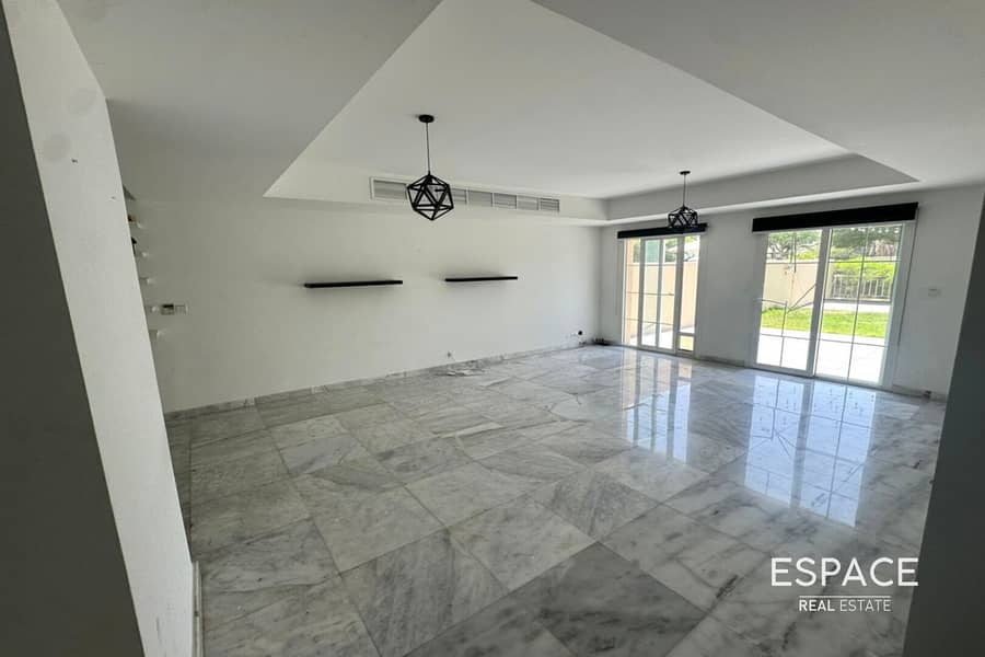 位于清泉社区,清泉别墅14区 3 卧室的别墅 280000 AED - 11825119 位于清泉社区,清泉别墅14区 3 卧室的别墅 280000 AED - 11825119
