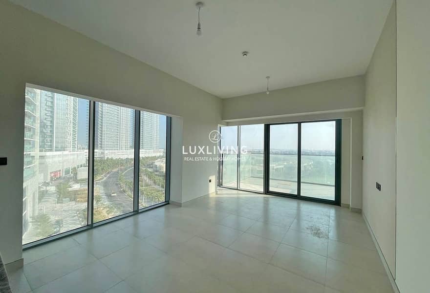 Brand New | Golf View | Vacant Brand New | Golf View | Vacant