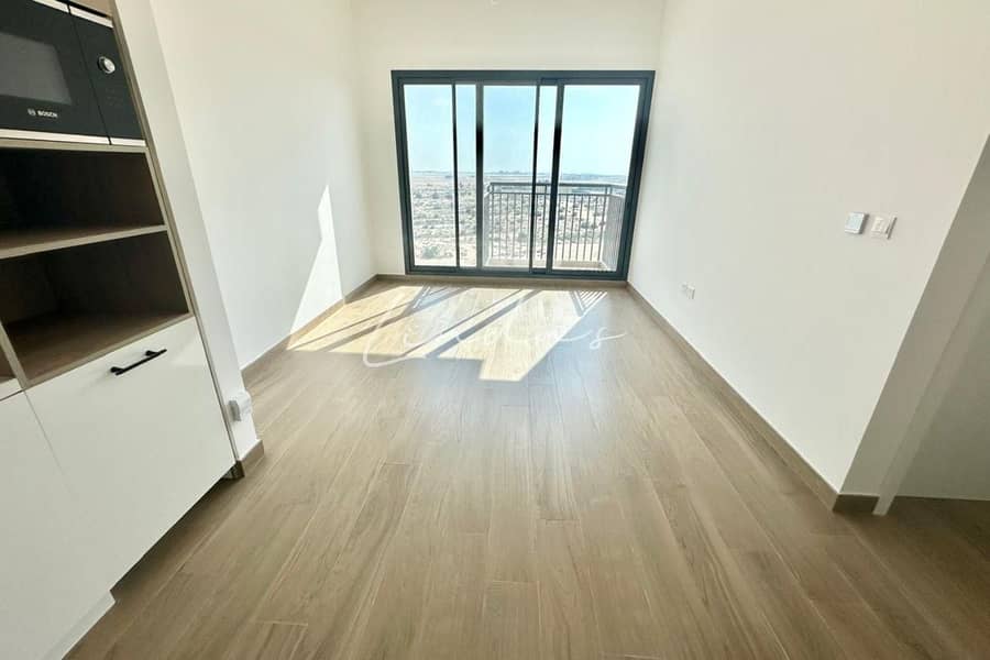 Vacant | Unfurnished | Spacious | Brand New Vacant | Unfurnished | Spacious | Brand New