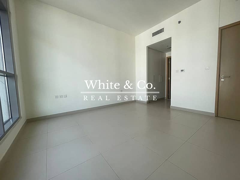 位于迪拜山庄，公园山庄，金合欢公寓，金合欢大厦B座 1 卧室的公寓 2495000 AED - 11826309