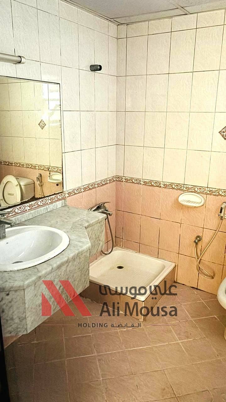 13 28. jpg