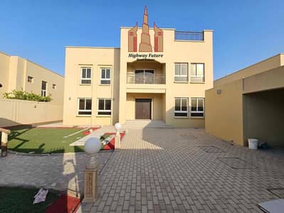 فیلا 5 غرف نوم للايجار في براشي، الشارقة - 36acfc22-b7ee-4ca7-84ee-4e605afaece4. jpg