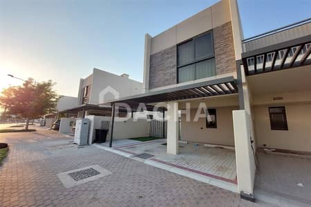 3 Bedroom Townhouse for Sale in DAMAC Hills 2 (Akoya by DAMAC), Dubai - 3 Bed Plus Maid |  R2EM | Vacant On Transfer