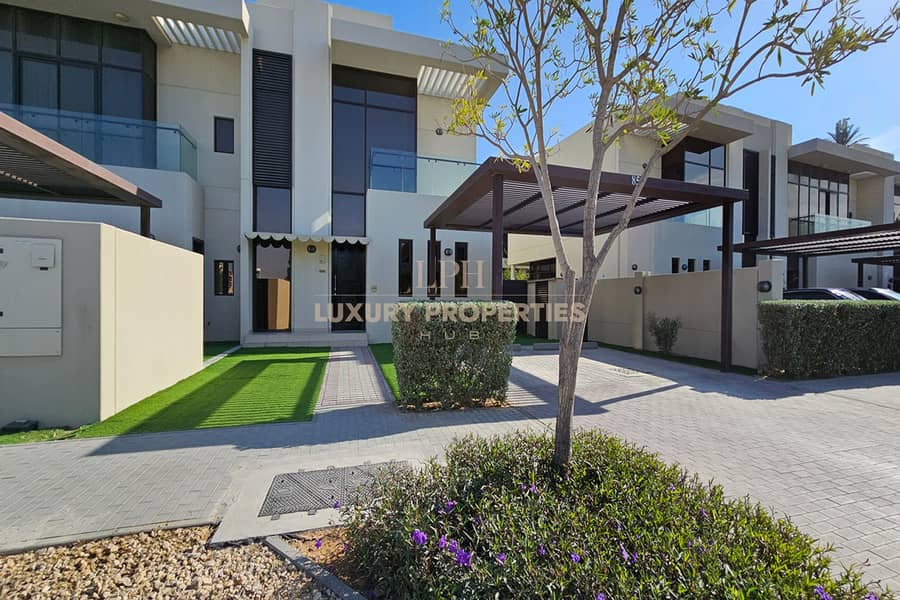 Таунхаус в Дамак Хиллс,Виллы Парк,Рочестер, 3 cпальни, 3550000 AED - 11827440 Таунхаус в Дамак Хиллс,Виллы Парк,Рочестер, 3 cпальни, 3550000 AED - 11827440