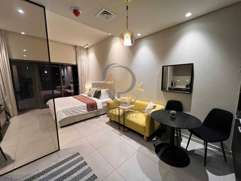 Modern Fully Furnished Studio | High floor | Well Priced