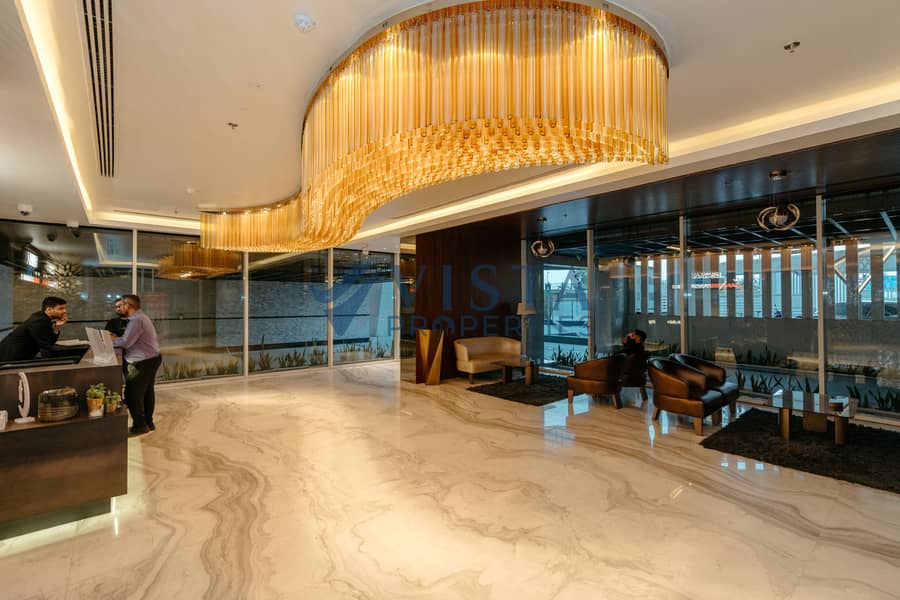 24 Bayz Danube_1711-1. jpg