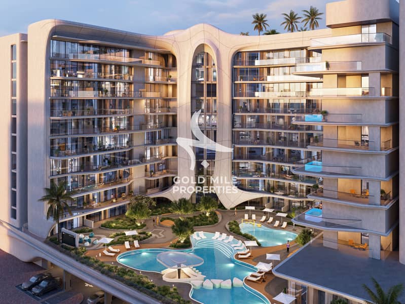 Beverly Grande 2. jpg Beverly Grande 2. jpg